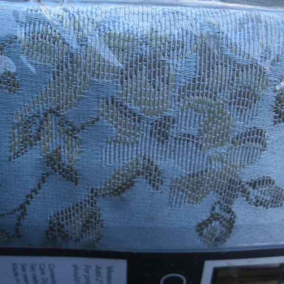 Croscill Home Willowbrook Floral 84" Curtain Panel - Picture 11 of 16